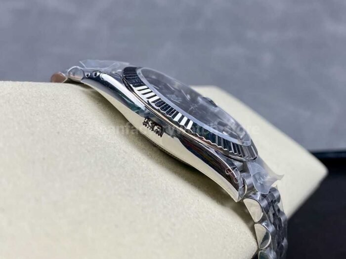 72e1f74f d553 42c7 8709 34bec23a210e Super Clone Watch,Clean Factory Watch