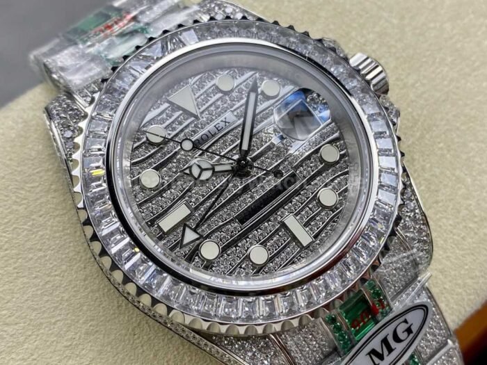 AMG Factory Rolex GMT Master II 116769TBR 74779BR 40mm Full 904L Half Green Bracelet Material Diamond 7 Super Clone Watch,Clean Factory Watch