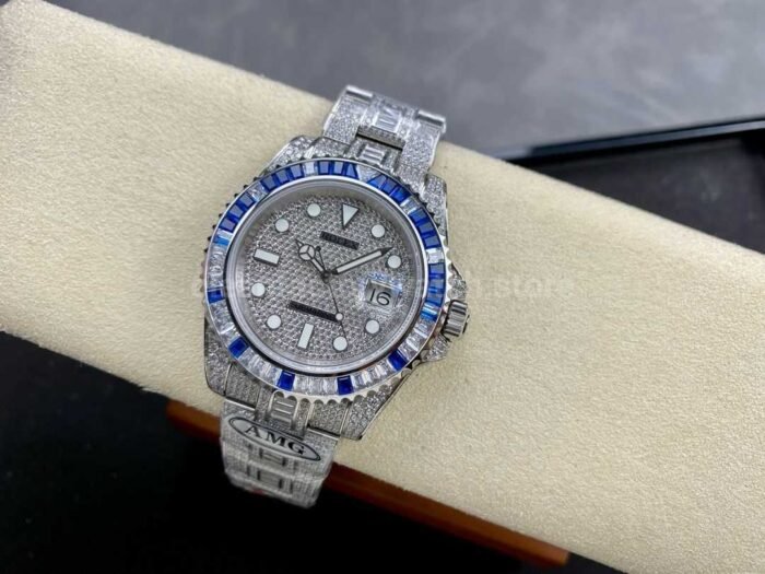AMG Factory Rolex Submariner Date 116610 40mm BlueWhite Diamond Bezel Full 904LDiamond Diamond Dial 1 8 Super Clone Watch,Clean Factory Watch