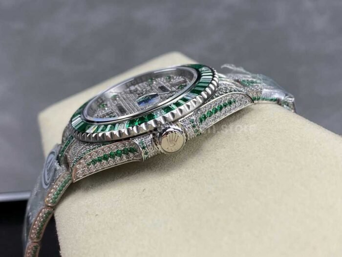 AMG Factory Rolex Submariner Date 116610 40mm GreenWhite Diamond Bezel Full 904LGr 9 Super Clone Watch,Clean Factory Watch