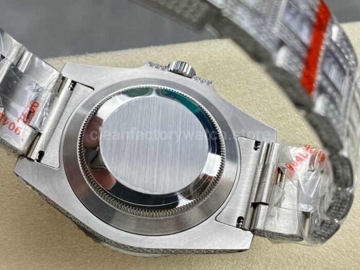 AMG Factory Rolex Submariner Date 116610 40mm White Diamond Bezel Full 904LDiamond Blue Word Pin 1 Super Clone Watch,Clean Factory Watch