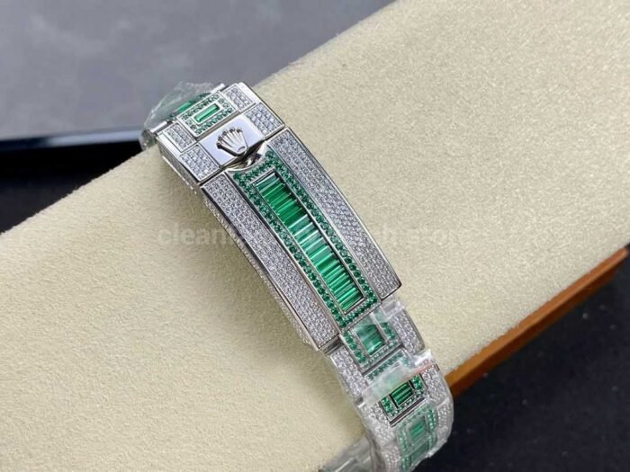 AMG Factory Rolex Submariner Date 116610 40mm White Diamond Bezel Full 904LGreen Diamond 4 Super Clone Watch,Clean Factory Watch