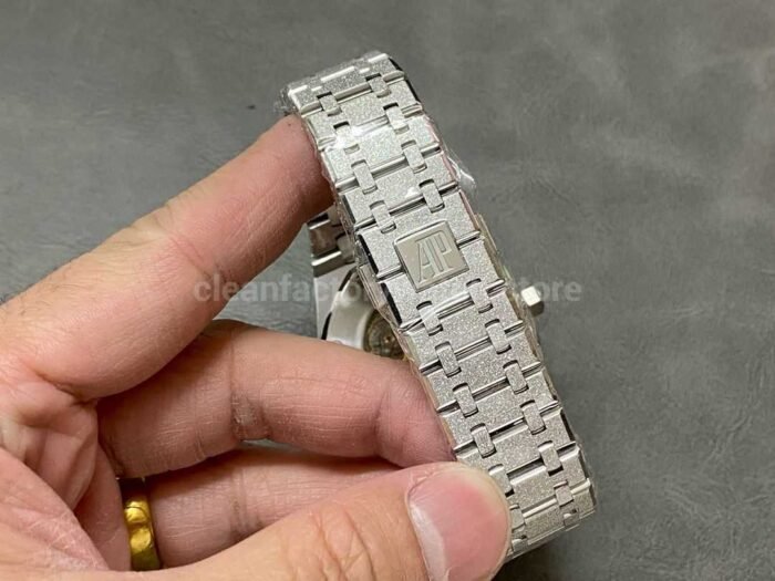 APS Factory Audemars Piguet Royal Oak Frosted Selfwinding 15410 41mm Full Frosted Steel Gr 4 Super Clone Watch,Clean Factory Watch