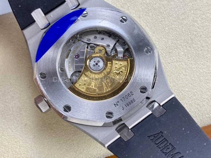 APS Factory Audemars Piguet Royal Oak Selfwinding 15400 41mm Steel Rubber Strap Black Dial 1 Super Clone Watch,Clean Factory Watch