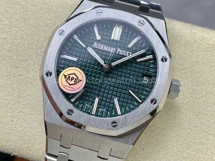APS Factory Audemars Piguet Royal Oak Selfwinding 15510ST.OO.1320ST.09 41mm Full Steel Green Dial - Image 3