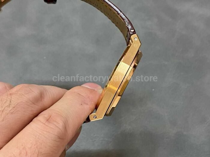 APS Factory Counterweight Audemars Piguet Royal Oak Selfwinding 41mm 15400OR.OO.D088CR.01 Rose Gold Leather Strap Silver Dial - Image 5