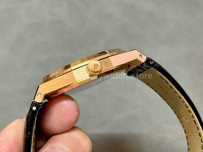 APS Factory Counterweight Audemars Piguet Royal Oak Selfwinding 41mm 15400O 9 Super Clone Watch,Clean Factory Watch