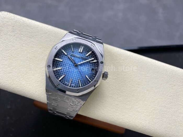 APW Factory Audemars Piguet Royal Oak 15510BCOO1320BC02 41mm Full Steel Light Blue Dial 1 Super Clone Watch,Clean Factory Watch