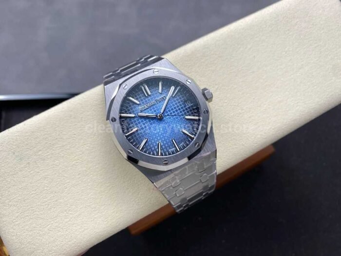 APW Factory Audemars Piguet Royal Oak 15510BCOO1320BC02 41mm Full Steel Light Blue Dial Super Clone Watch,Clean Factory Watch