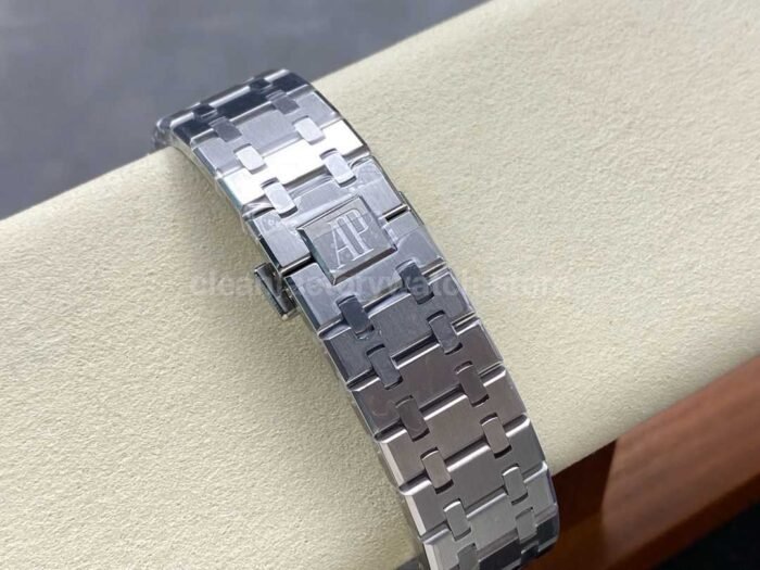 APW Factory Audemars Piguet Royal Oak 15510BCOO1320BC02 41mm Full Steel Light Blue Dial 8 Super Clone Watch,Clean Factory Watch