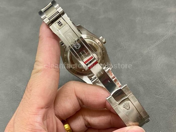 GM Factory Rolex Milgauss 116400GV 40mm Full 904L Black Dial 1 Super Clone Watch,Clean Factory Watch