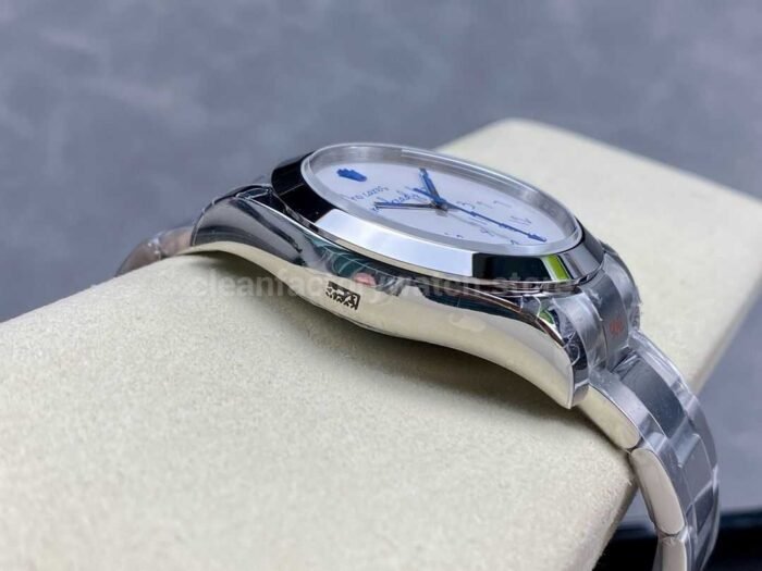 GM Factory Rolex Milgauss Who Cares I m Afready Pate 116400 40mm Full 904L White Dial 2 Super Clone Watch,Clean Factory Watch