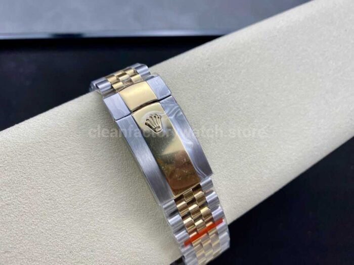 Noob Factory Rolex Sky Dweller 336933 0004 42mm Half Yellow Gold Black Dial Jubilee 6 Super Clone Watch,Clean Factory Watch