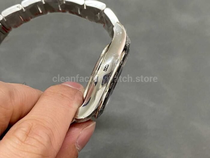 QF Factory  Rolex Daytona panda 126500LN-0002 40mm Full 904L Black Dial - Image 5