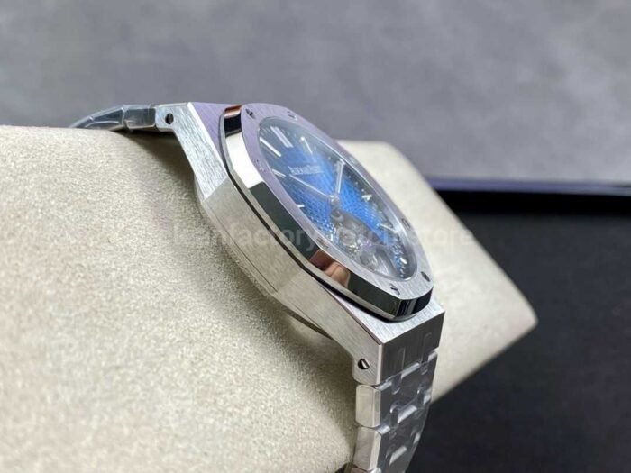 R8 Factory Audemars Piguet Royal Oak Tourbillon 26730TI.OO .1320TI.04 41mm Full Steel Blue Dial 4 Super Clone Watch,Clean Factory Watch