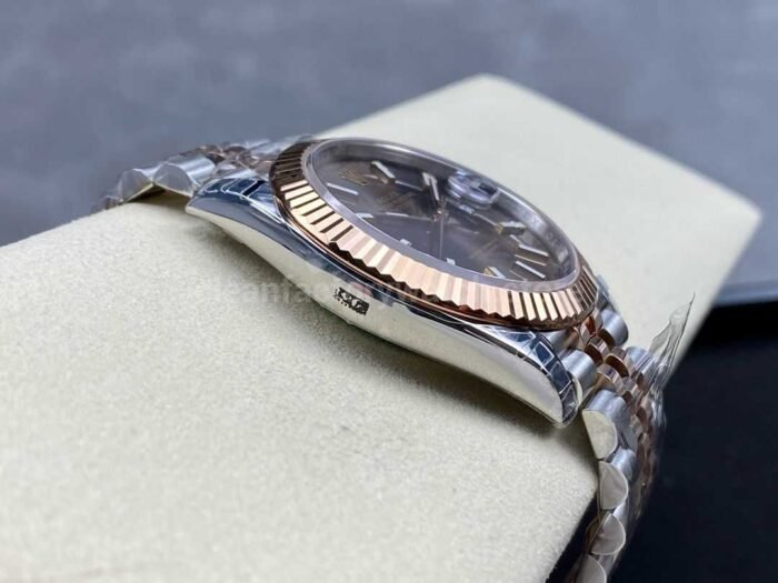 VS Factory Rolex Datejust 126331-0002 41mm Half Rose Gold Brown Dial Jubilee - Image 6