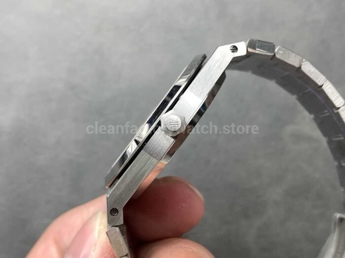 IPF Factory Audemars Piguet Royal Oak Jumbo 15202BC.OO.1240BC.01 39mm Full White Gold Pink Dial - Image 6