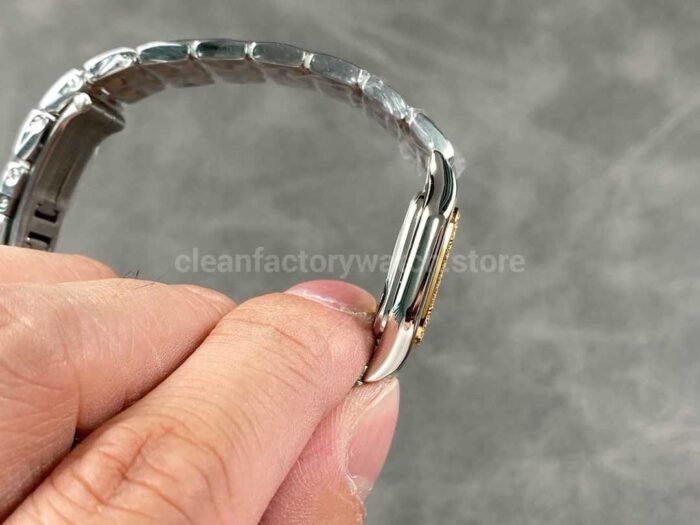 AF Factory Cartier Panthere W3PN0006 22mm Diamond Bezel Half Gold Roman Numerals Silver Dial 8 Super Clone Watch,Clean Factory Watch