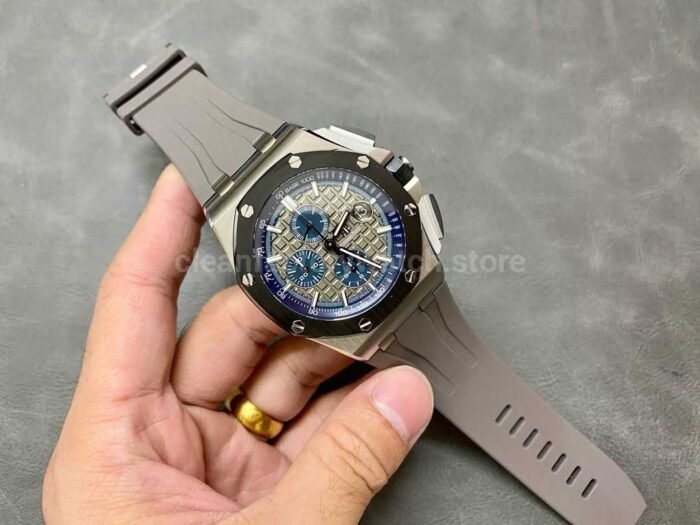 APF Factory Audemars Piguet Royal Oak Offshore Chronograph 26405CG.OO.A004CA.01 42mm Steel Rubber Strap Grey Dial - Image 4