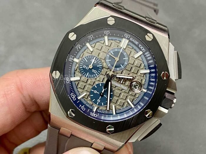 APF Factory Audemars Piguet Royal Oak Offshore Chronograph 26405CG.OO.A004CA.01 42mm Steel Rubber Strap Grey Dial - Image 3