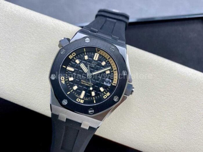 APF Factory Audemars Piguet Royal Oak Offshore Diver 15720CN.OO.A002CA.01 42mm White Gold Rubber Strap Black Dial - Image 4
