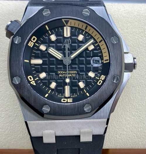 APF Factory Audemars Piguet Royal Oak Offshore Diver 15720CN.OO.A002CA.01 (7) APF Factory Audemars Piguet Royal Oak Offshore Diver 15720CN.OO.A002CA.01 42mm White Gold Rubber Strap Black Dial - Image 1