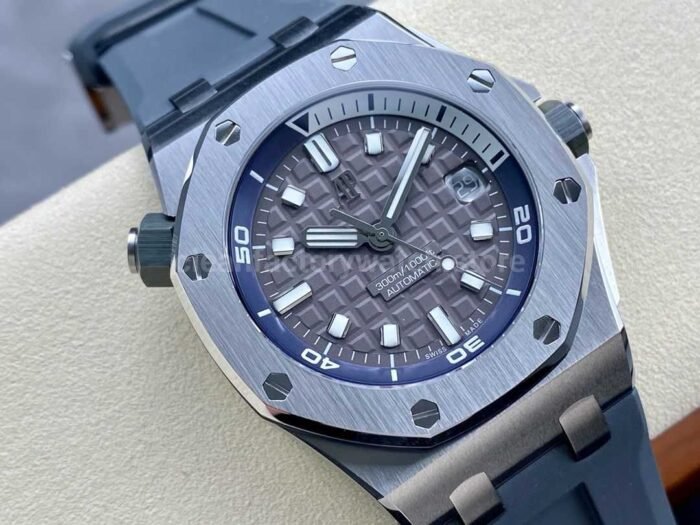 APF Factory Audemars Piguet Royal Oak Offshore Diver 15720ST.OO .A009CA.01 42mm S 3 Super Clone Watch,Clean Factory Watch
