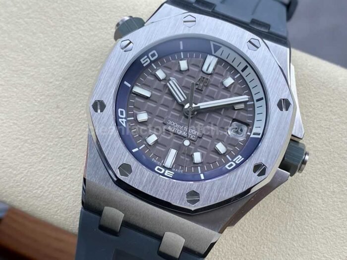 APF Factory Audemars Piguet Royal Oak Offshore Diver 15720ST.OO .A009CA.01 42mm S 4 Super Clone Watch,Clean Factory Watch