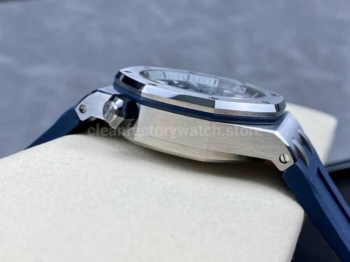 APF Factory Audemars Piguet Royal Oak Offshore Diver 15720ST.OO.A027CA.01 42mm Steel Rubber Strap Blue Dial - Image 5