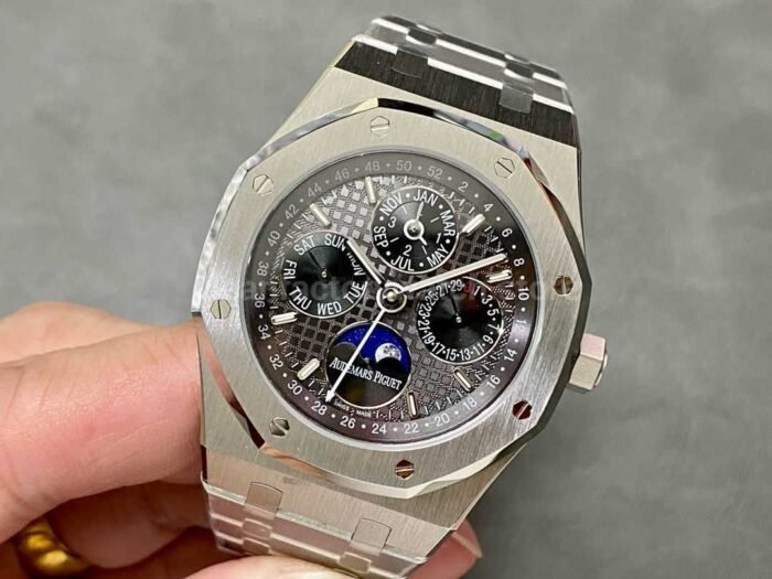 BBR Factory Audemars Piguet Royal Oak Perpetual Calendar 26607BC.OO .1220BC.02 41mm F Super Clone Watch,Clean Factory Watch