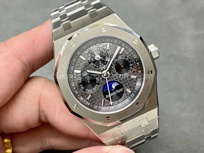 BBR Factory Audemars Piguet Royal Oak Perpetual Calendar 26607BC.OO .1220BC.02 41mm F 8 Super Clone Watch,Clean Factory Watch