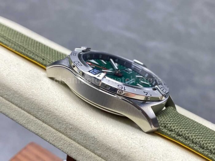 BLS Factory Breitling Avenger 44mm Steel Calf Skin Strap Red GMT Needle Green Dial 9 Super Clone Watch,Clean Factory Watch
