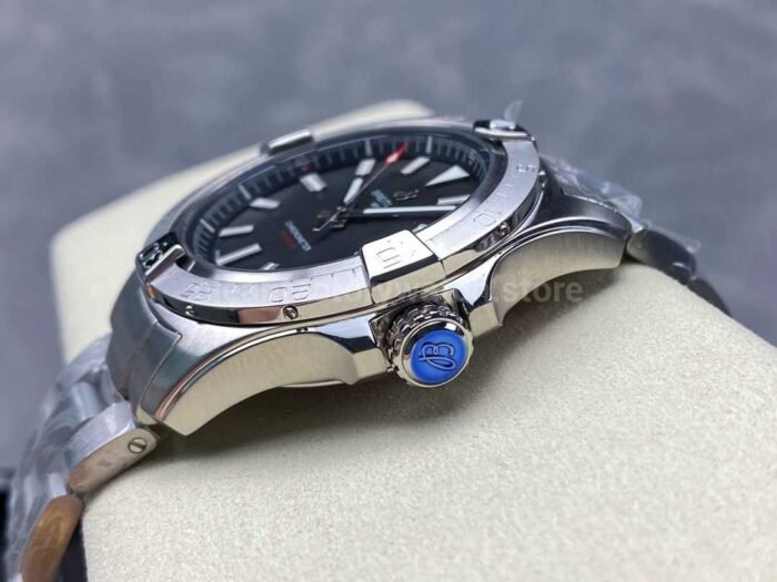 BLS Factory Breitling Avenger A17328101B1A1 42mm Full Steel Black Dial 6 Super Clone Watch,Clean Factory Watch