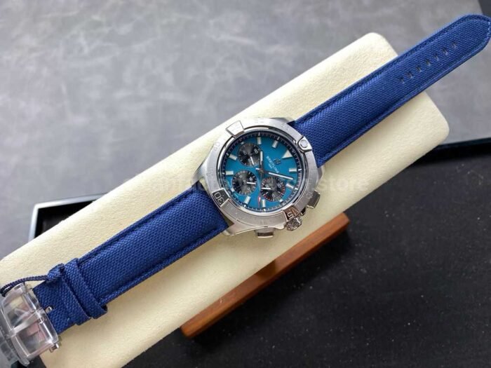 BLS Factory Breitling Avenger B01 Chronograph AB0147101C1X1 44mm Steel Calf S 7 Super Clone Watch,Clean Factory Watch