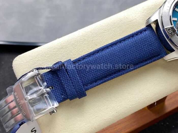 BLS Factory Breitling Avenger B01 Chronograph AB0147101C1X1 44mm Steel Calf Ski 1 Super Clone Watch,Clean Factory Watch