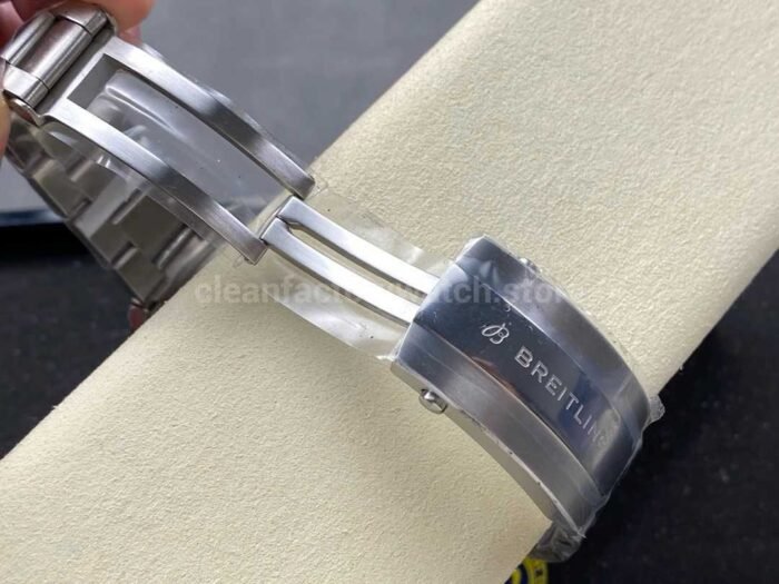 BLS Factory Breitling Avenger B01 Chronograph AB0147101L1A1 44mm Full Steel Green Dial 5 Super Clone Watch,Clean Factory Watch