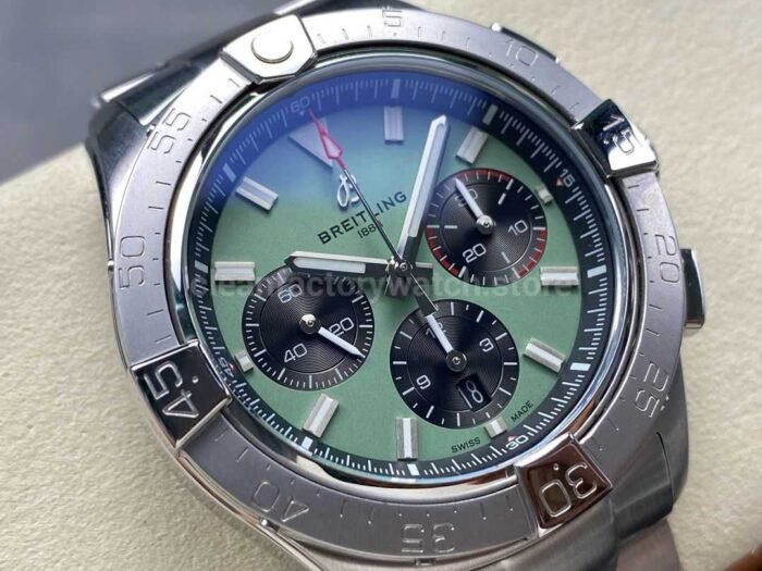 BLS Factory Breitling Avenger B01 Chronograph AB0147101L1A1 44mm Full Steel Green Dial 8 Super Clone Watch,Clean Factory Watch