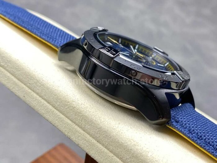BLS Factory Breitling Avenger SB01474A1C1X1 44mm Ceramic Dark Blue Calf Skin Strap Dark Blue 7 Super Clone Watch,Clean Factory Watch
