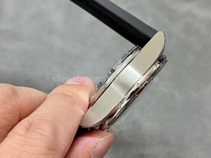 BLS Factory Breitling Chronomat 42 AB0134101G1S2 42mm Steel Rubber Strap Strap Black Eye 1 Super Clone Watch,Clean Factory Watch