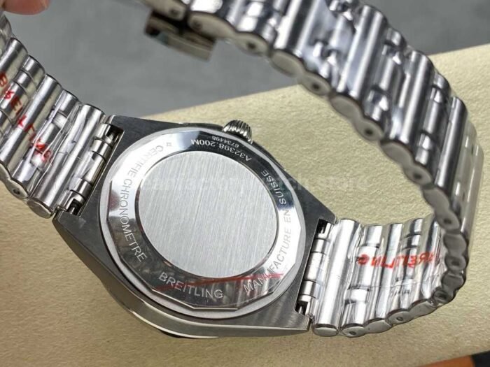 BLS Factory Breitling Chronomat GMT P32398101C1S2 40mm Light Blue GMT Needle F 9 Super Clone Watch,Clean Factory Watch