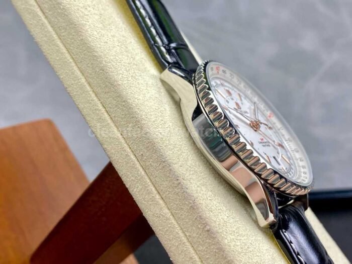 BLS Factory Breitling Navitimer GMT A32310211G1P1 41mm Steel Leather Strap Silver Dial 2 Super Clone Watch,Clean Factory Watch