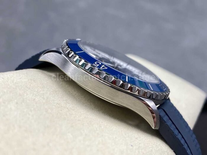 BLS Factory Breitling Superocean A17375E71C1S1 42mm Steel Blue Rubber Strap Blue Dial 7 Super Clone Watch,Clean Factory Watch