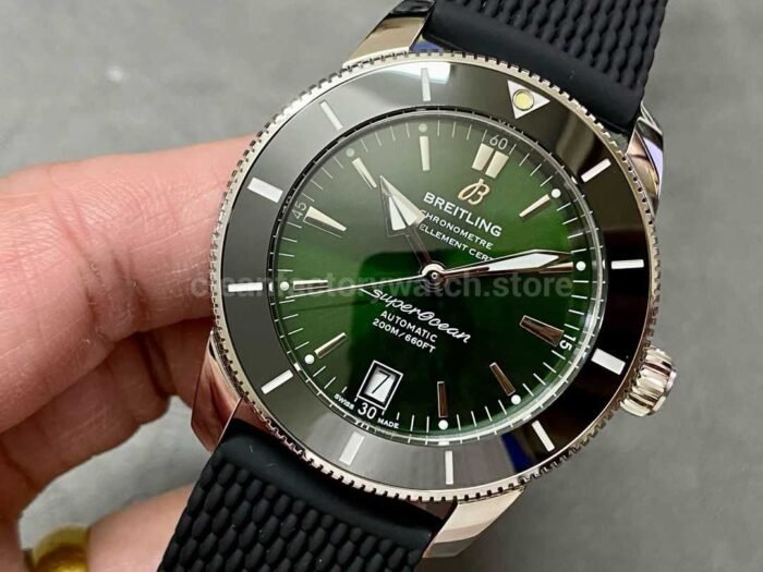 BLS Factory Breitling Superocean Heritage 42 LAB2010121L1S1 42mm Steel Rubber Strap Green Dial - Image 3