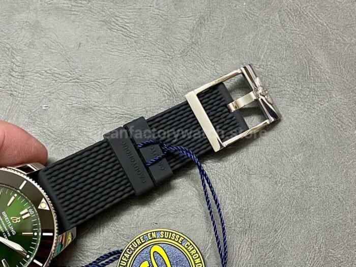 BLS Factory Breitling Superocean Heritage 42 LAB2010121L1S1 42mm Steel Rubber Strap Green Dial - Image 8
