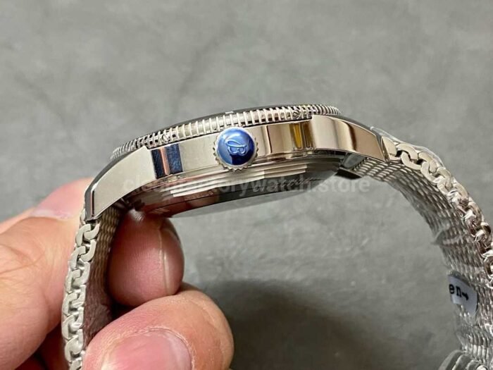 BLS Factory Breitling Superocean Heritage 42 A1732124/G717 Full Steel White Dial - Image 6