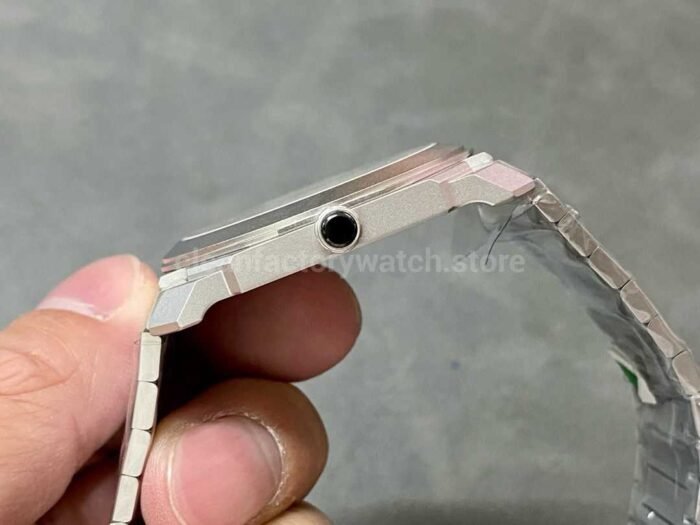 BV Factory Bvlgari Octo Finissimo 103011 40mm Full Silver Steel Silver Dial - Image 6