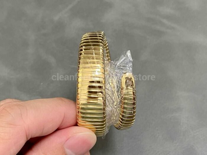 BV Factory Bvlgari Quartz Serpenti 102984 35mm Full Gold Roman Numerals Blue solid Dial 1 Super Clone Watch,Clean Factory Watch