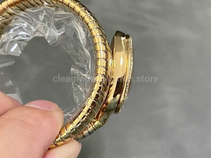 BV Factory Bvlgari Quartz Serpenti 102984 35mm Full Gold Roman Numerals Blue solid Dial 3 Super Clone Watch,Clean Factory Watch