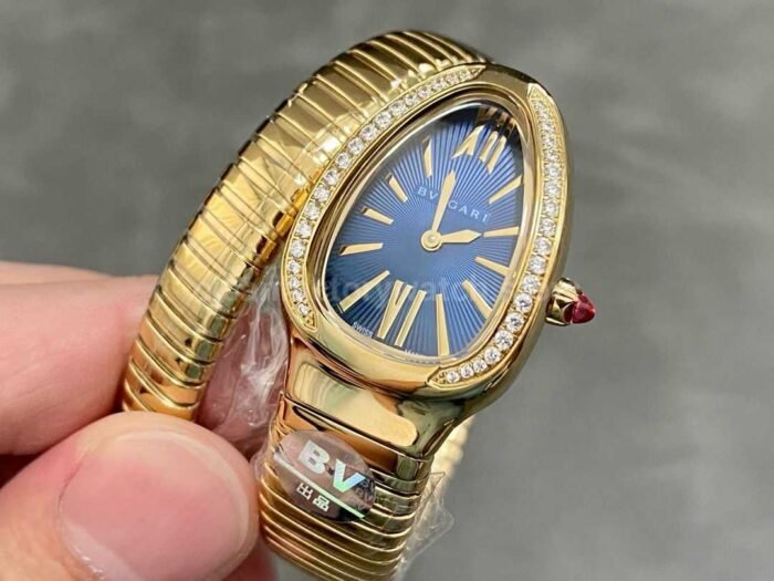 BV Factory Bvlgari Quartz Serpenti 102984 35mm Full Gold Roman Numerals Blue solid Dial 5 Super Clone Watch,Clean Factory Watch