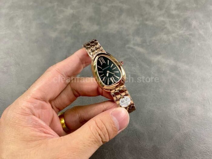 BV Factory Bvlgari Quartz Serpenti 103948 33mm Full Steel，Rose Gold Roman Numerals Black solid Dial 2 Super Clone Watch,Clean Factory Watch
